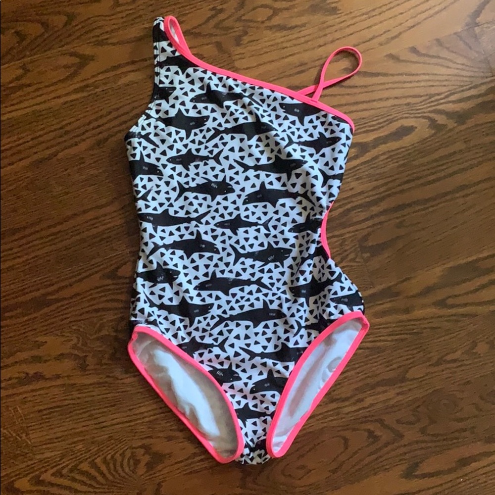 One piece swimsuit